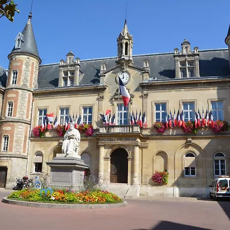 L' Ecrin De Jade アパート ムラン